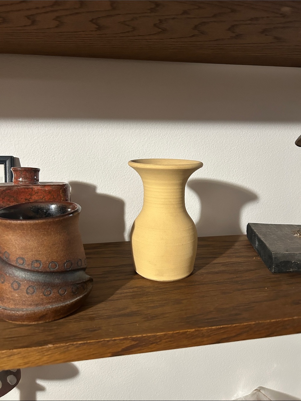 Pottery vase